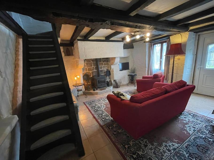 Le Petit Fleur - The Little Flower, Cosy Cottage Saint-Michel-de-Montjoie Экстерьер фото